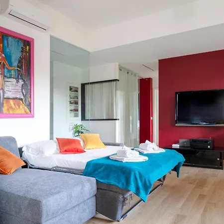 & Design Apartment *